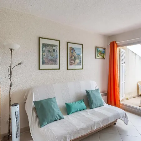 Apartment Les Pescadieres-4 By Interhome Le Lavandou