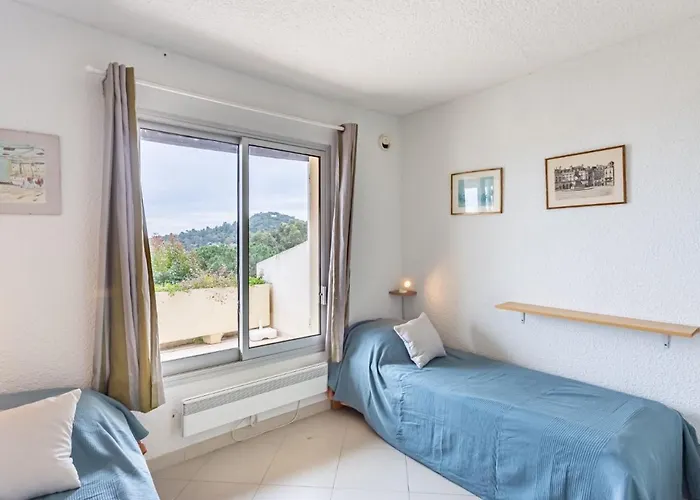 Les Pescadieres-4 By Interhome *